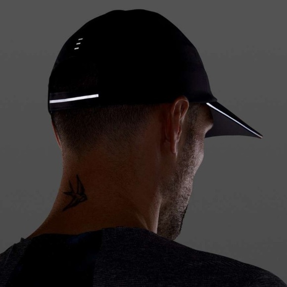Lululemon Fast and Free Run Hat Lightweight Reflectors Adjustable Running Sun - Picture 3 of 15